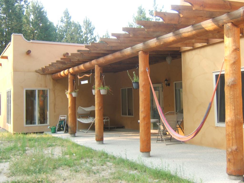 Baergnaescht B&B Osoyoos Exterior foto